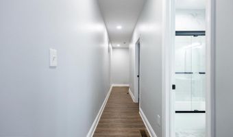 820 N MONROE St, Baltimore, MD 21217