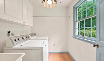805 LEWIS Ln, Ambler, PA 19002