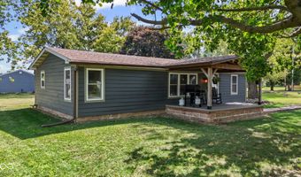 201 Walnut St, Advance, IN 46102