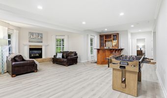 16502 HARBOUR TOWN Dr, Ashton, MD 20861