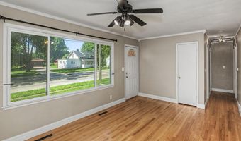 3905 Ontario St, Ames, IA 50014