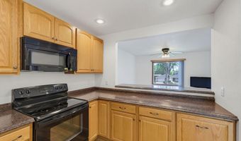 505 Elder Ln, Allenton, WI 53002