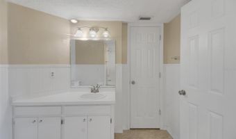 960 SOUTHRIDGE Trl, Altamonte Springs, FL 32714