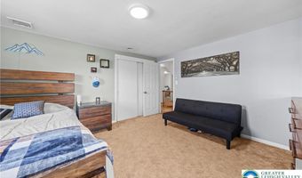 3146 Club Dr, Allentown, PA 18103