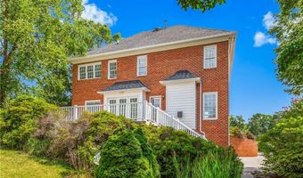 561 Oak Valley Blvd, Advance, NC 27006