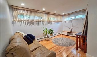 141 Glen Ridge Rd, Cranston, RI 02920
