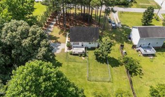 918 Circle Dr, Angier, NC 27501