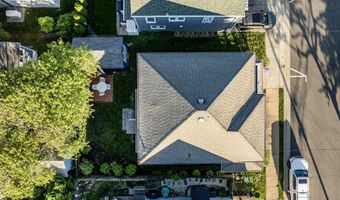 39 E End Ave, Avon By The Sea, NJ 07717
