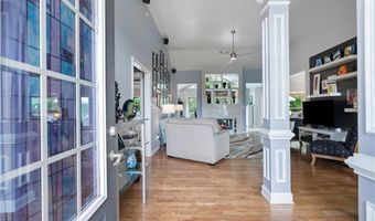 648 York View Dr, Auburn, GA 30011