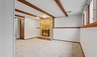 7090 146th St W, Apple Valley, MN 55124