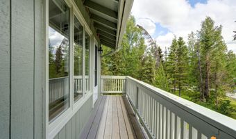 10010 Lone Tree Dr, Anchorage, AK 99507