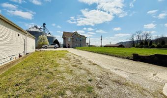 403 George St, Aurora, IN 47001