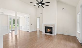 135 Oak Ter, Baldwin, GA 30511