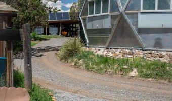 211 Vera Cruz Rd, Capitan, NM 88316