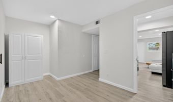 710 CAVALLA Rd, Atlantic Beach, FL 32233