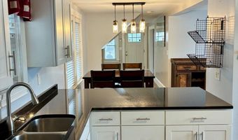 272 Center St, Bangor, ME 04401