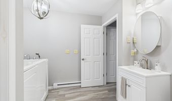 51 Blue Spruce Rd, Albrightsville, PA 18210