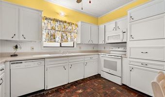 380 WINDERMERE Blvd, Alexandria, LA 71303