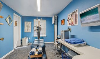 492 N Main St, Barnegat, NJ 08005