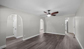 628 Hickory Knoll Ct, Ballwin, MO 63021