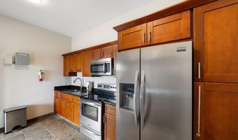 3950 Kalai Waa St V-202, Kihei, HI 96753