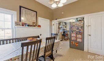 32547 Valley Dr, Albemarle, NC 28001