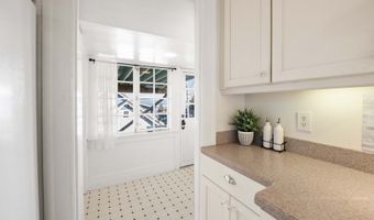 1390 JEROME Ave, Astoria, OR 97103