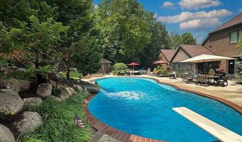 7750 Silverthorn Dr SE, Ada, MI 49301