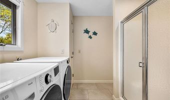 11 Cove Rd, Narragansett, RI 02882
