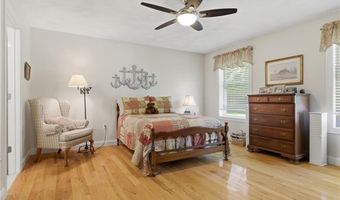 72 Country Meadow Ln, Glocester, RI 02814