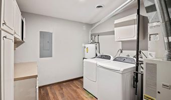 2207 N 154th Ter, Basehor, KS 66007