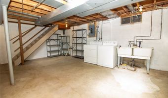 2505 Vollmer Dr, Austintown, OH 44511
