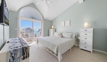 420 Eighth St 3N, Beach Haven, NJ 08008