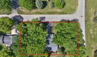 1802 Oak Knoll Dr NE, Alexandria, MN 56308