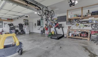 3691 Woodruff Pl, Bargersville, IN 46106