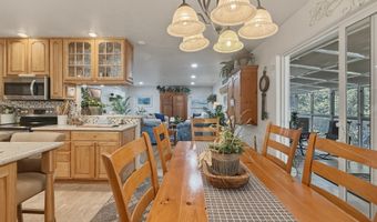 1099 PARKVIEW Dr, Brookings, OR 97415