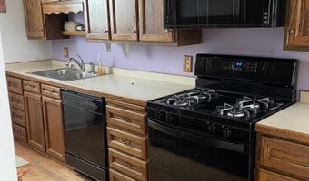 415 10th Ave SW, Austin, MN 55912