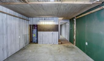 173 Pine Tag Ln, Appomattox, VA 24522