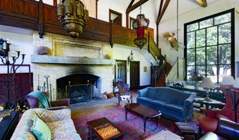 10 S Arm Rd, Andover, ME 04226