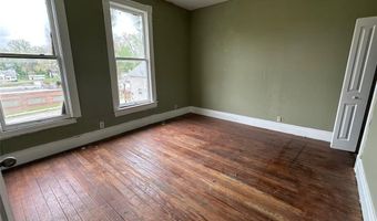 821 Alby St, Alton, IL 62002