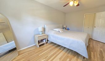 9 ELNA Ct, Bayonne, NJ 07002
