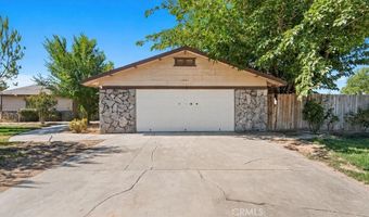 22935 Standing Rock, Apple Valley, CA 92307