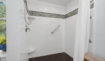 3401 Woodview Pl, Columbus, OH 43220