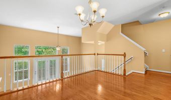 892 Queen City Cres, Apex, NC 27523