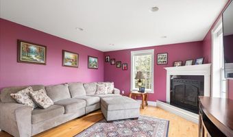 34 Goldsbury Woods Rd, Barre, VT 05641