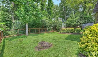 1611 Tippah Park Ct, Charlotte, NC 28205