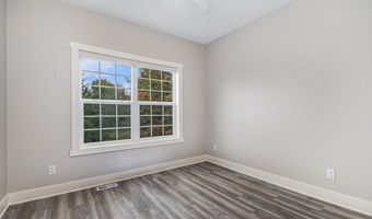 8423 76th St SE, Alto, MI 49302