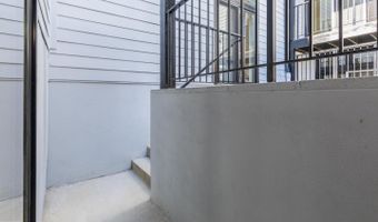 722 KENYON St NW #3, Washington, DC 20010