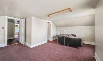 724 Green Blvd, Aurora, IN 47001