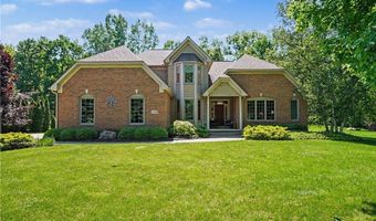1250 Woodsview Dr, Akron, OH 44313